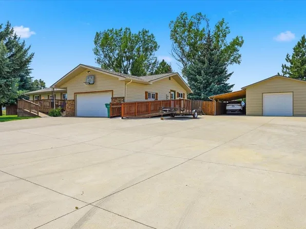 2013 Meadowlark Dr, Sturgis, SD 57785