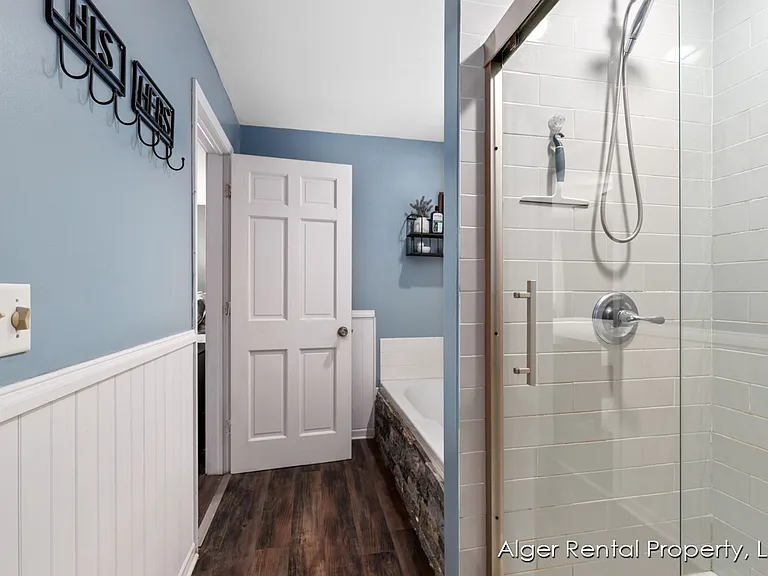 1039 Alger St SE — Photo 11