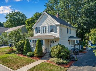14 Broad View Ct, Quaker Hill, CT 06375