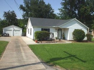 1220 Eugene Ave, Port Neches, TX 77651