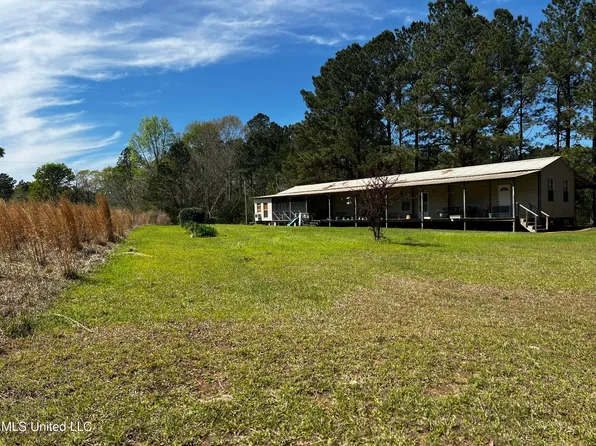 469 Emmitt Brown Rd, Mendenhall, MS 39114