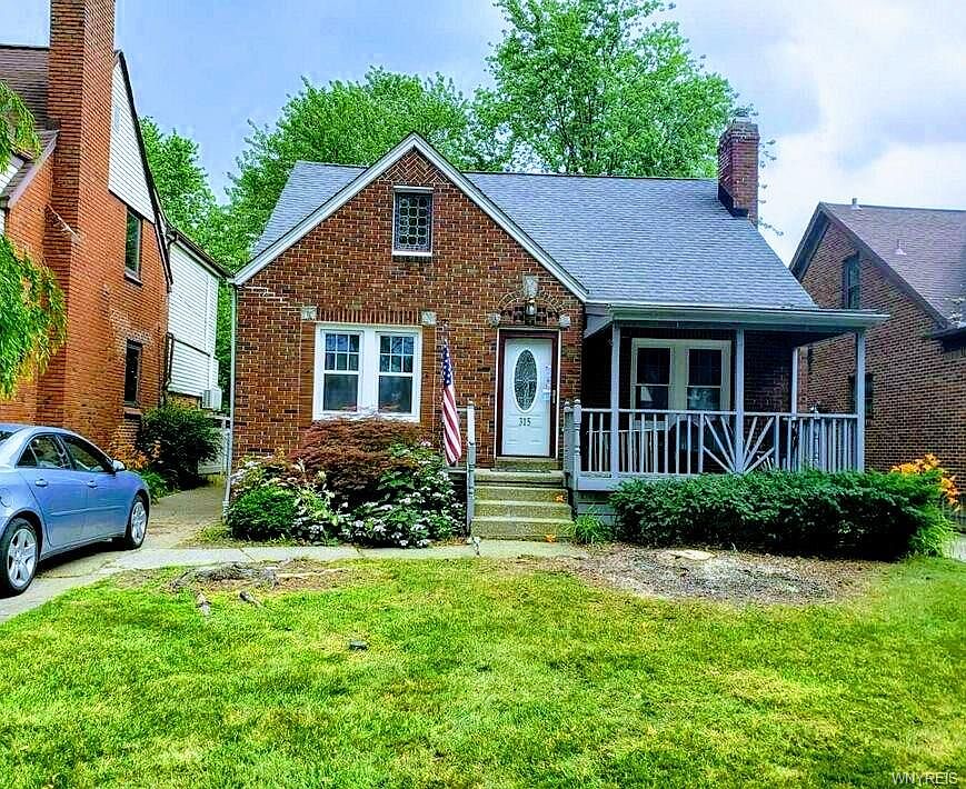 1st image of 315 Louvaine Dr
