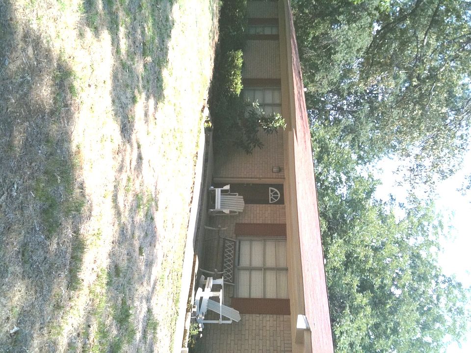 1st image of 4211 Jan Cir