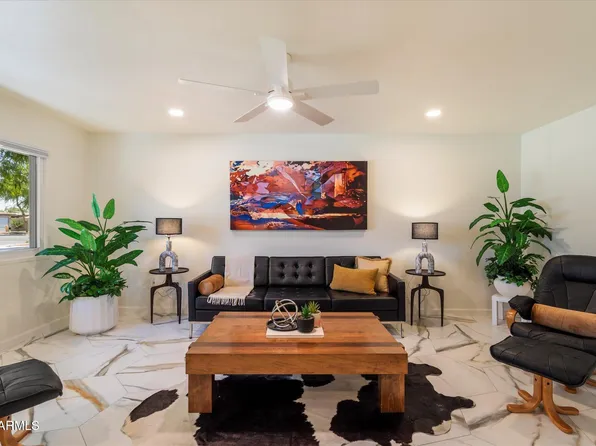 10305 W CAMPANA Drive, Sun City, AZ 85351