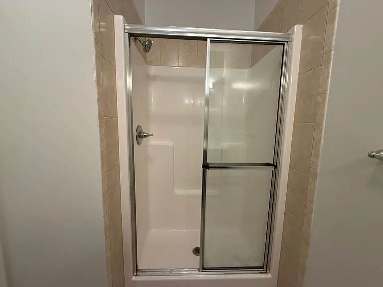 5609 Jefferson St #52E — Photo 18