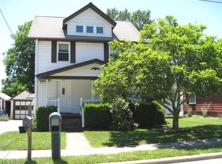 160 Jefferson St E, Hartville, OH 44632