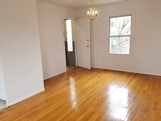 Rented by Corcoran | media 14