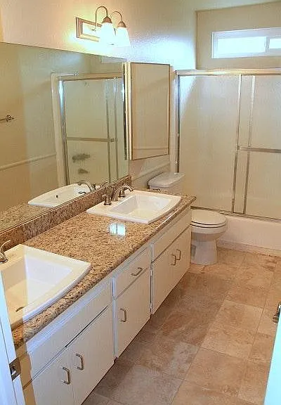 2110 Farrell Ave #20 — Photo 5