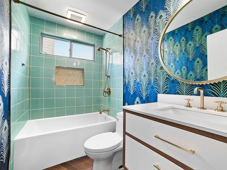 903 W Mary St — Photo 26