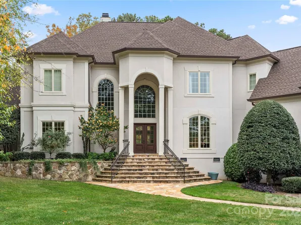 18917 Peninsula Point Dr, Cornelius, NC 28031