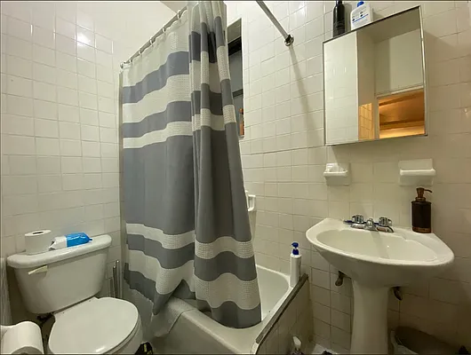 Rented by Union Square Property Management | media 7