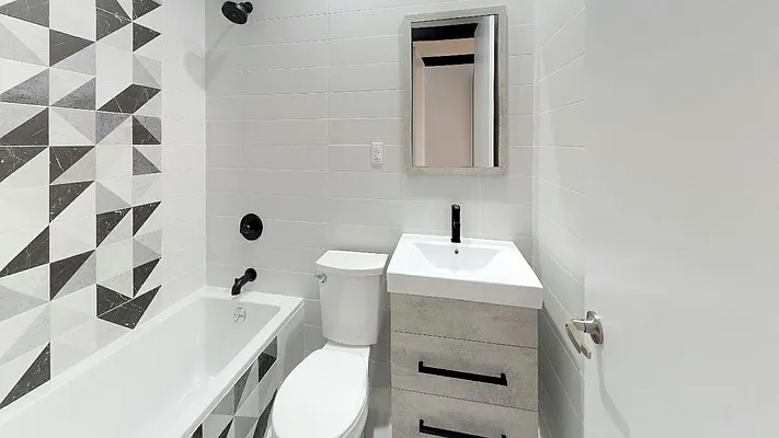 Rented by Nooklyn NYC LLC | media 10