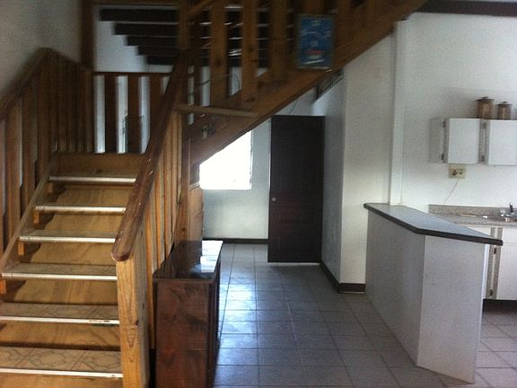 Two floors- one bedroom down