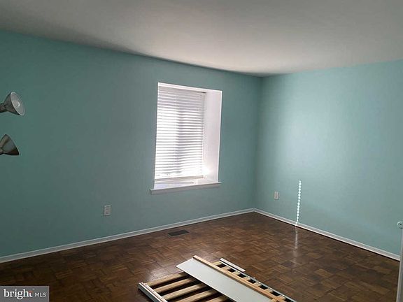 4th image of 203 Marple Woods Dr #203A