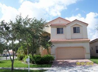 1181 Falls Blvd, Weston, FL 33327