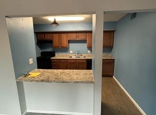 2305 Cherry Hills Dr #202, Springfield, IL 62704