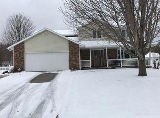 924 Dana Ln, Holmen, WI 54636