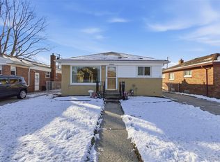 23162 Doremus St, Saint Clair Shores, MI 48080