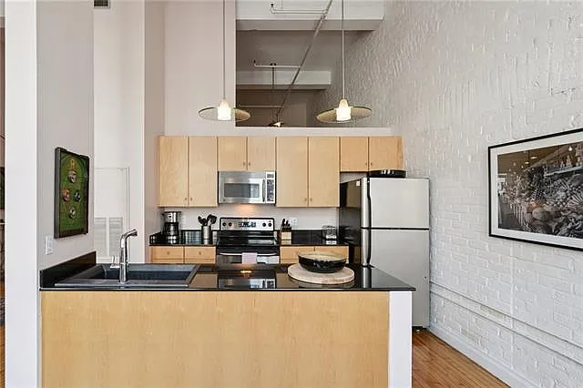 920 Poeyfarre St #207 — Photo 9