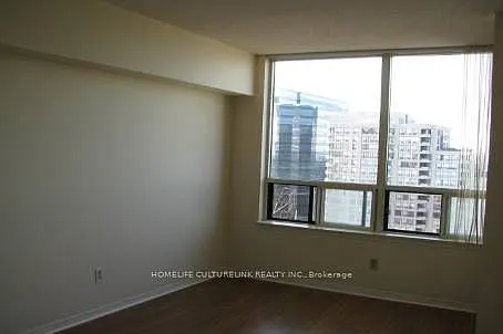 7 Bishop Ave E #1909 — Photo 6