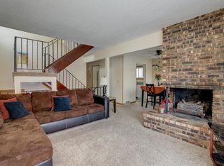 3479 Pilgrim Ln N, Plymouth, MN 55441