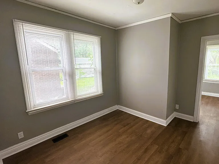 5292 Dickerson St — Photo 8