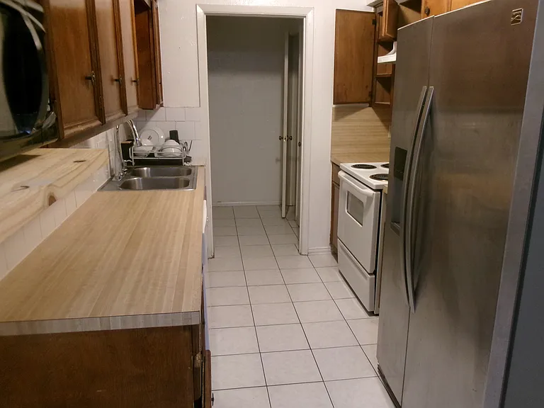 3454 Stanley Ave — Photo 8
