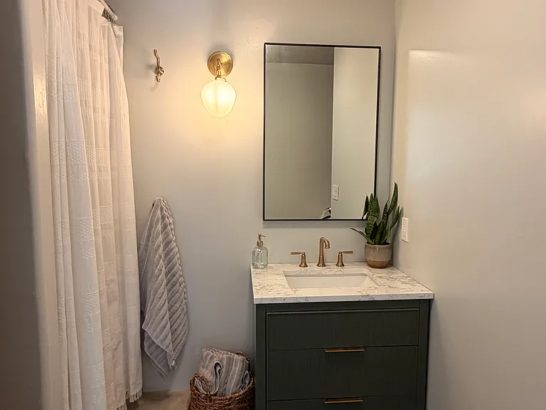 2826 Loraine Ln — Photo 32