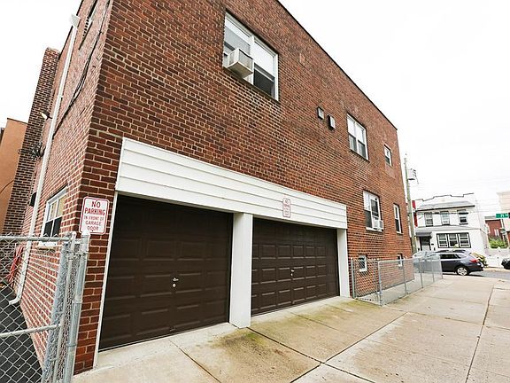 2nd image of 66-53 71st St #Te4veck1q