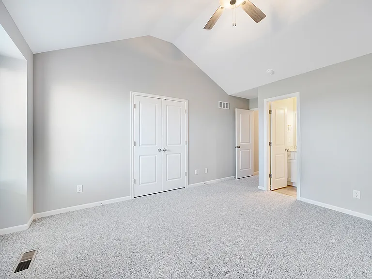 Copper Creek Apartments — Photo 25