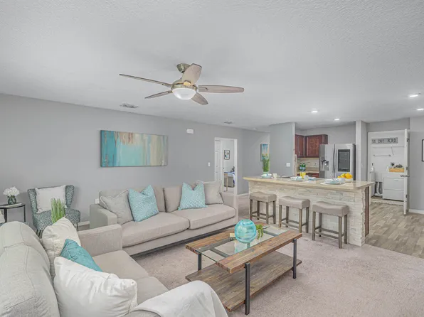 655 SW Hillsboro Circle, Port St Lucie, FL 34953