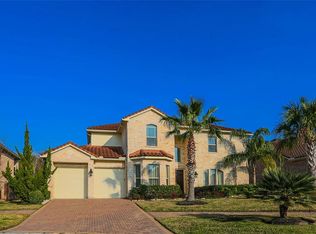 1102 Windsor Lakes Ct, Houston, TX 77094