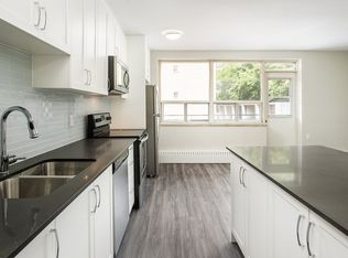 45 42nd St #1297082, Toronto, ON