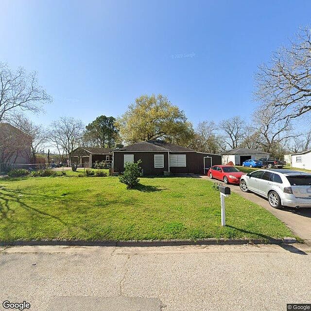1st image of 3027 2nd Ave N