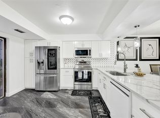 113 Pinebrook Dr, Fort Myers, FL 33907