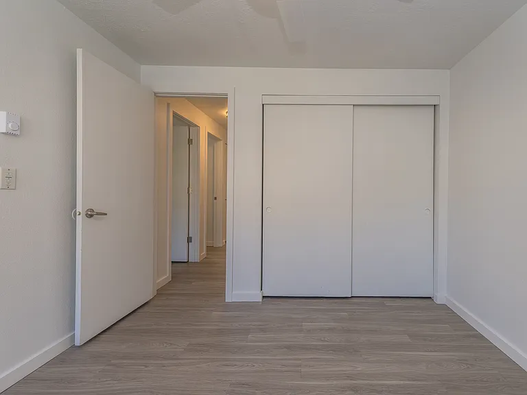 Hallwood Apartments — Photo 39