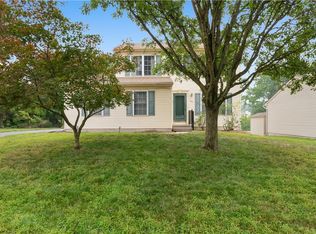 156 Grandview Dr, Easton, PA 18045