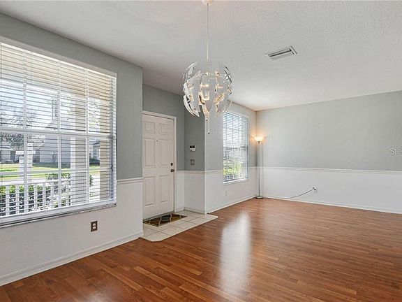3rd image of 3501 Red Rock Dr