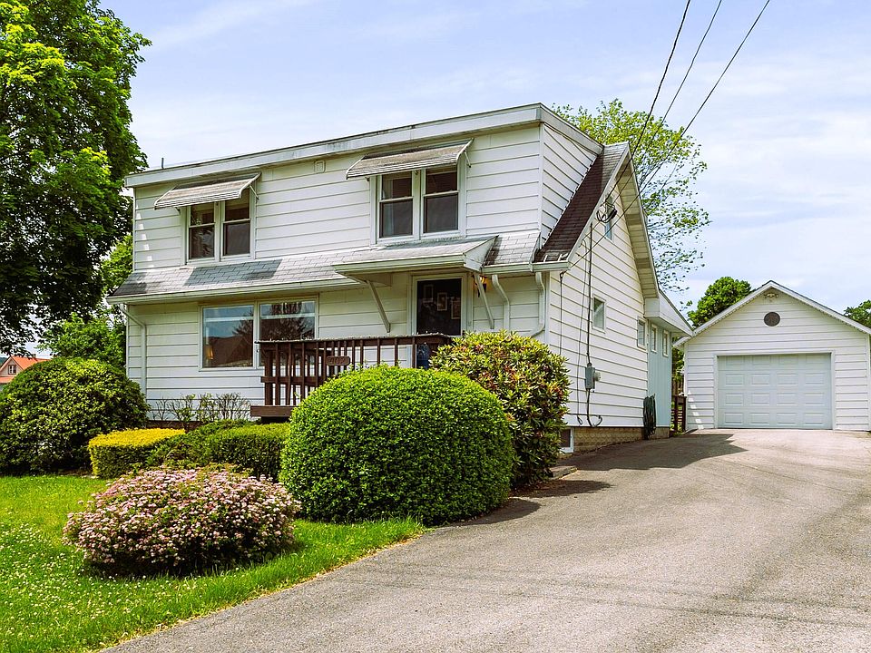 1st image of 402 Poplar Ave