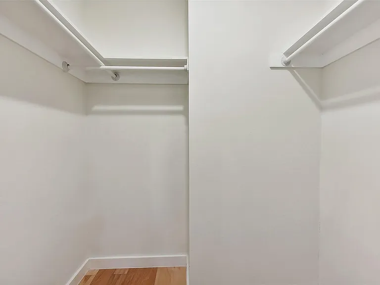 11900 Dove Haven Dr — Photo 21