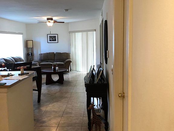 3rd image of 4879 Via Palm Lakes #601