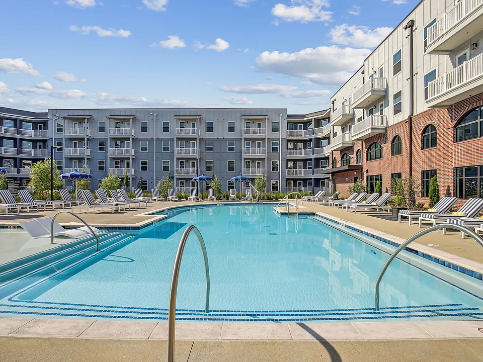 The Lacy at South Main apartments community photo