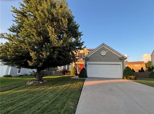 1840 W Fredrickson Cir, Olathe, KS 66061