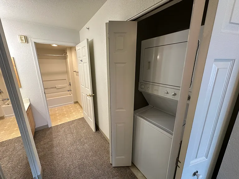 100 E Main St #323 — Photo 6