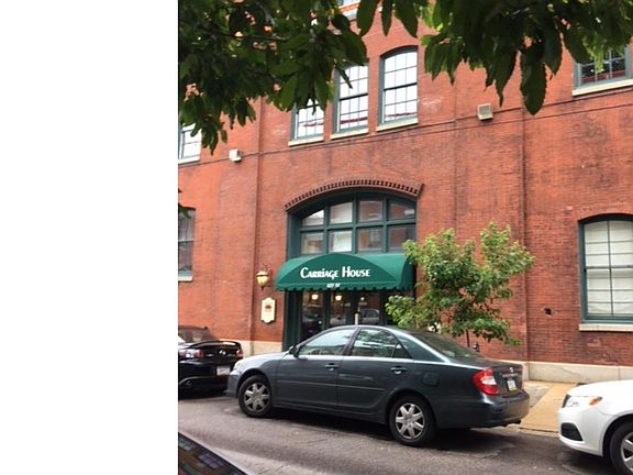 2nd image of 627 N 18th St APT 209