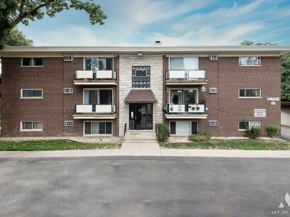 7420 W 111th St APT 502, Worth, IL 60482