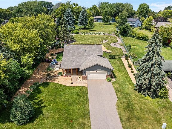 2nd image of 4369 Bambi Ln