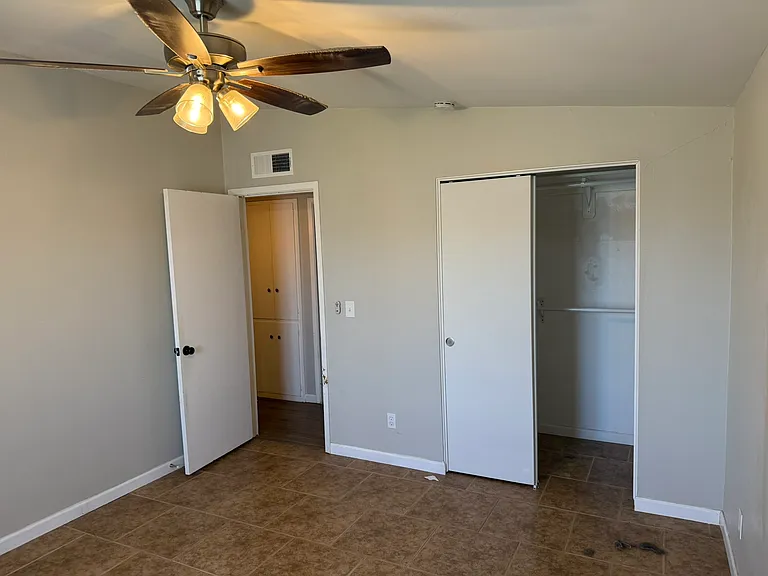 8812 E Shiloh Pl — Photo 31