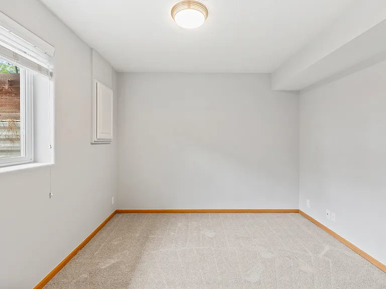3814 N 173rd Ave — Photo 27