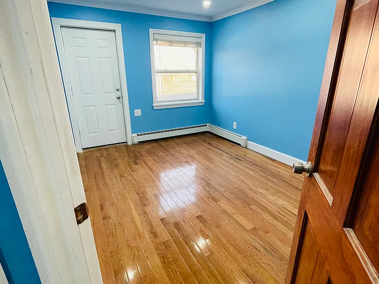 9811 31st Ave #2RR — Photo 6